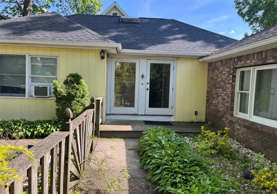 45 Middletown Road, Orangetown, NY, 2 Bedrooms Bedrooms, 4 Rooms Rooms,1 BathroomBathrooms,Residential Lease,For Rent,Middletown,0,998480 45 Middletown Road, Orangetown, NY, 2 Bedrooms Bedrooms, 4 Rooms Rooms,1 BathroomBathrooms,Residential Lease,For Rent,Middletown,0,998480