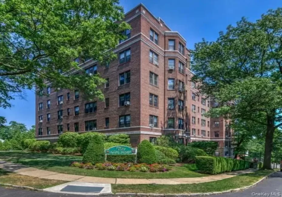 11 Alden Road, Mamaroneck, NY, 2 Bedrooms Bedrooms, 6 Rooms Rooms,1 BathroomBathrooms,Residential Lease,For Rent,Alden,0,1020495 11 Alden Road, Mamaroneck, NY, 2 Bedrooms Bedrooms, 6 Rooms Rooms,1 BathroomBathrooms,Residential Lease,For Rent,Alden,0,1020495