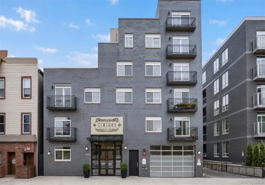 100 Engert Avenue, New York, NY, 2 Bedrooms Bedrooms, 5 Rooms Rooms,2 BathroomsBathrooms,Residential,For Rent,Engert,0,1020215 100 Engert Avenue, New York, NY, 2 Bedrooms Bedrooms, 5 Rooms Rooms,2 BathroomsBathrooms,Residential,For Rent,Engert,0,1020215