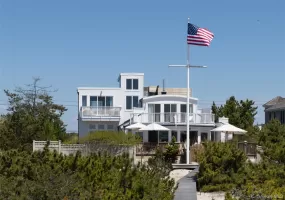 291 Dune Road, Southampton, NY, 5 Bedrooms Bedrooms, 16 Rooms Rooms,5 BathroomsBathrooms,Residential,For Rent,Dune,0,1019832 291 Dune Road, Southampton, NY, 5 Bedrooms Bedrooms, 16 Rooms Rooms,5 BathroomsBathrooms,Residential,For Rent,Dune,0,1019832