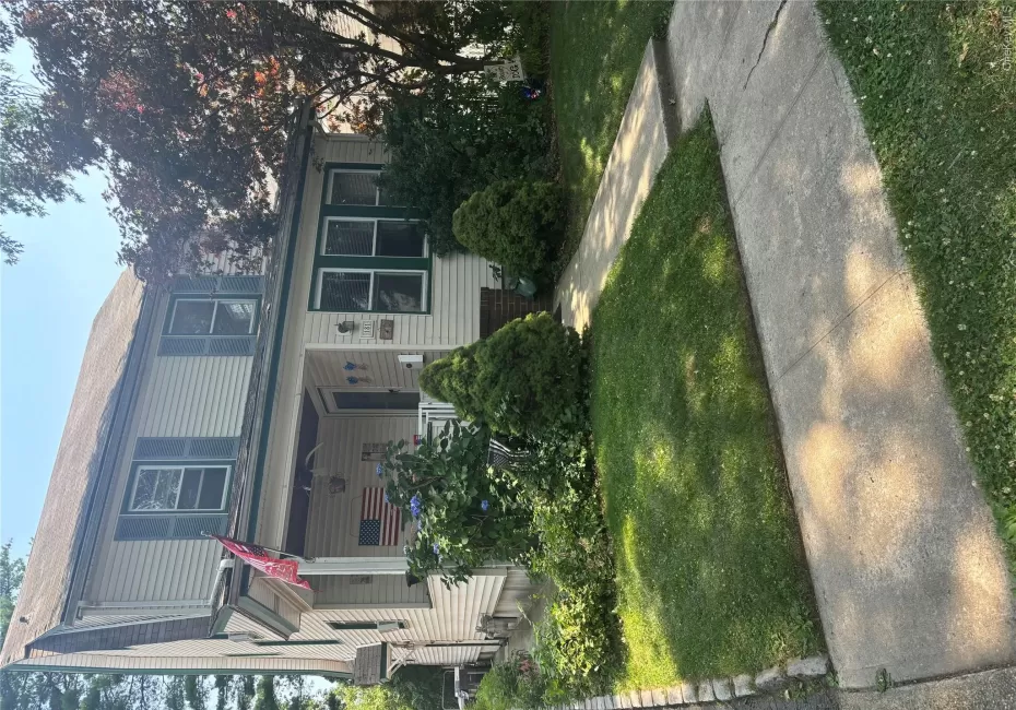 181 Violet Avenue, Hempstead, NY, 1 Bedroom Bedrooms, 4 Rooms Rooms,1 BathroomBathrooms,Residential Lease,For Rent,Violet,0,1020412 181 Violet Avenue, Hempstead, NY, 1 Bedroom Bedrooms, 4 Rooms Rooms,1 BathroomBathrooms,Residential Lease,For Rent,Violet,0,1020412