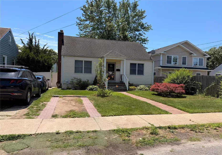 43 2nd Avenue, Islip, NY, 4 Bedrooms Bedrooms, 7 Rooms Rooms,2 BathroomsBathrooms,Residential,For Rent,2nd,0,1019922 43 2nd Avenue, Islip, NY, 4 Bedrooms Bedrooms, 7 Rooms Rooms,2 BathroomsBathrooms,Residential,For Rent,2nd,0,1019922