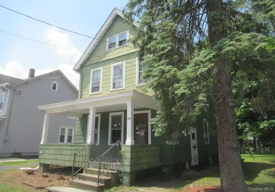 19 Bonnell Street, Middletown, NY, 2 Bedrooms Bedrooms, 6 Rooms Rooms,1 BathroomBathrooms,Residential,For Rent,Bonnell,0,1020401 19 Bonnell Street, Middletown, NY, 2 Bedrooms Bedrooms, 6 Rooms Rooms,1 BathroomBathrooms,Residential,For Rent,Bonnell,0,1020401