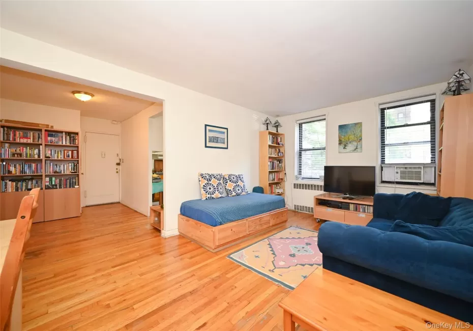 99-63 66 Avenue, New York, NY, 1 Bedroom Bedrooms, 4 Rooms Rooms,1 BathroomBathrooms,Residential,For Rent,66,0,1020621 99-63 66 Avenue, New York, NY, 1 Bedroom Bedrooms, 4 Rooms Rooms,1 BathroomBathrooms,Residential,For Rent,66,0,1020621
