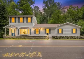 86 Balmville Road, Newburgh (town), NY, 4 Bedrooms Bedrooms, 10 Rooms Rooms,1 BathroomBathrooms,Residential,For Rent,Balmville,0,1018536 86 Balmville Road, Newburgh (town), NY, 4 Bedrooms Bedrooms, 10 Rooms Rooms,1 BathroomBathrooms,Residential,For Rent,Balmville,0,1018536