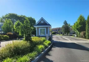 91 Hidden Ponds, Smithtown, NY, 2 Bedrooms Bedrooms, 5 Rooms Rooms,2 BathroomsBathrooms,Residential,For Rent,Hidden Ponds,0,1020096 91 Hidden Ponds, Smithtown, NY, 2 Bedrooms Bedrooms, 5 Rooms Rooms,2 BathroomsBathrooms,Residential,For Rent,Hidden Ponds,0,1020096