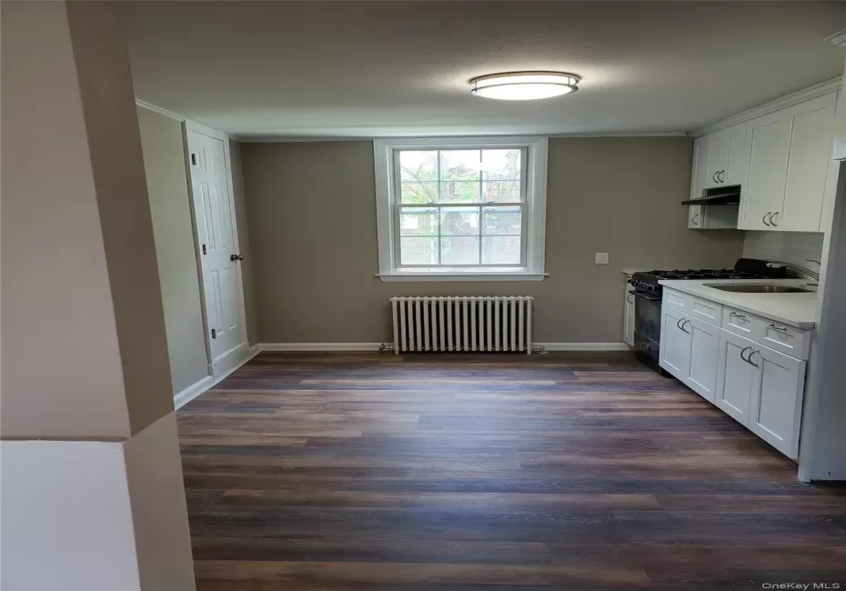 37 Maplewood Road, Huntington, NY, 2 Bedrooms Bedrooms, 4 Rooms Rooms,1 BathroomBathrooms,Residential Lease,For Rent,Maplewood,0,1020228 37 Maplewood Road, Huntington, NY, 2 Bedrooms Bedrooms, 4 Rooms Rooms,1 BathroomBathrooms,Residential Lease,For Rent,Maplewood,0,1020228
