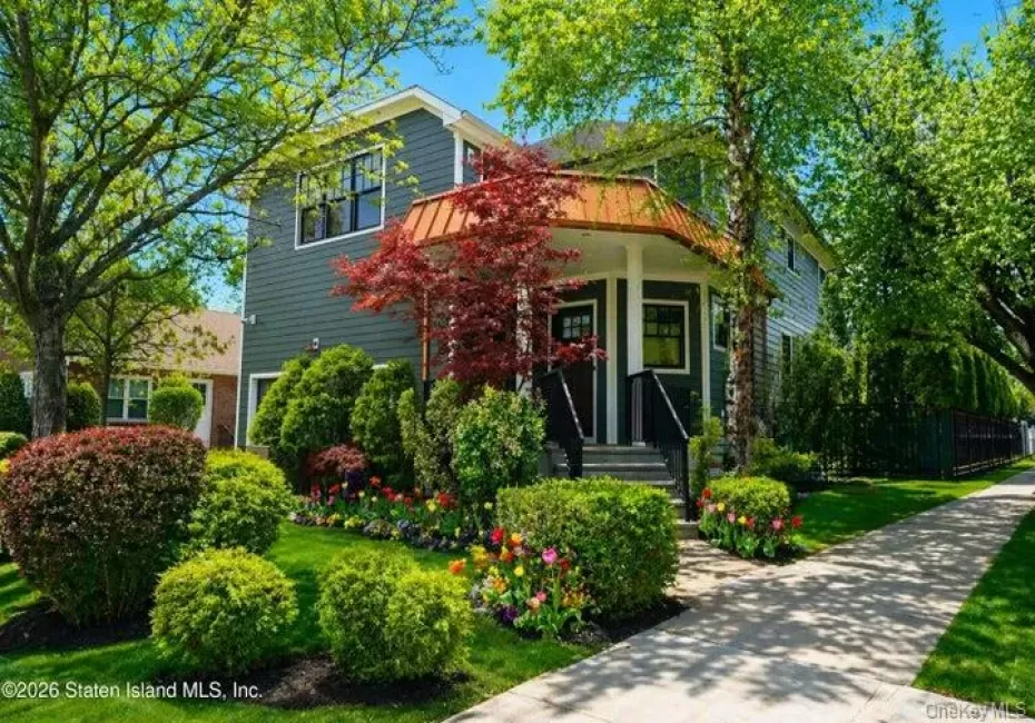 100 Hull Ave, New York, NY, 6 Bedrooms Bedrooms, 14 Rooms Rooms,3 BathroomsBathrooms,Residential,For Rent,Hull Ave,0,1020666 100 Hull Ave, New York, NY, 6 Bedrooms Bedrooms, 14 Rooms Rooms,3 BathroomsBathrooms,Residential,For Rent,Hull Ave,0,1020666