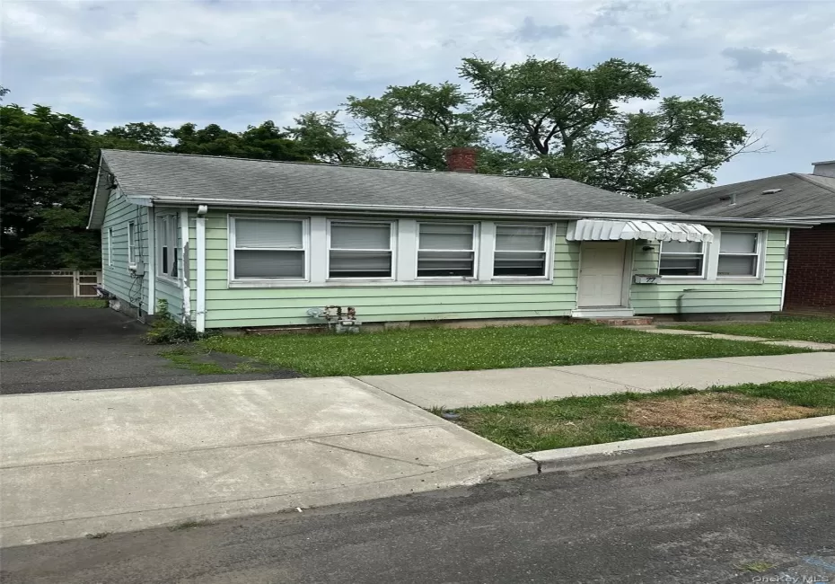 77 Clove Avenue, Haverstraw, NY, 2 Bedrooms Bedrooms, 5 Rooms Rooms,1 BathroomBathrooms,Residential,For Rent,Clove,0,1020465 77 Clove Avenue, Haverstraw, NY, 2 Bedrooms Bedrooms, 5 Rooms Rooms,1 BathroomBathrooms,Residential,For Rent,Clove,0,1020465