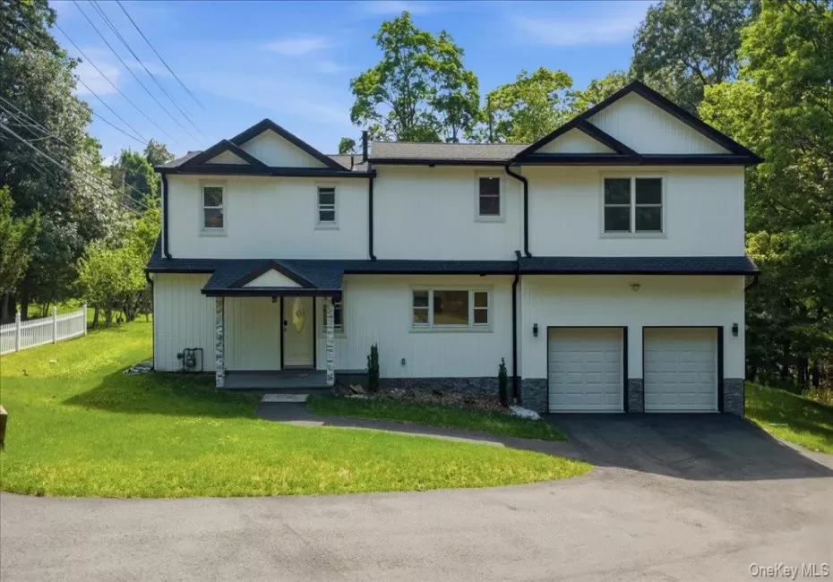 436 Storms Road, Clarkstown, NY, 4 Bedrooms Bedrooms, 8 Rooms Rooms,3 BathroomsBathrooms,Residential,For Rent,Storms,0,1019704 436 Storms Road, Clarkstown, NY, 4 Bedrooms Bedrooms, 8 Rooms Rooms,3 BathroomsBathrooms,Residential,For Rent,Storms,0,1019704