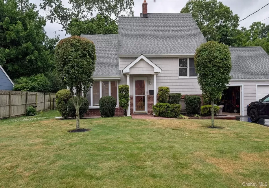 7 Oaktree Lane, Huntington, NY, 4 Bedrooms Bedrooms, 9 Rooms Rooms,2 BathroomsBathrooms,Residential,For Rent,Oaktree,0,1020994 7 Oaktree Lane, Huntington, NY, 4 Bedrooms Bedrooms, 9 Rooms Rooms,2 BathroomsBathrooms,Residential,For Rent,Oaktree,0,1020994