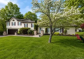 25 Stangel Drive, Fallsburg, NY, 9 Bedrooms Bedrooms, 19 Rooms Rooms,6 BathroomsBathrooms,Residential,For Rent,Stangel,0,1017652 25 Stangel Drive, Fallsburg, NY, 9 Bedrooms Bedrooms, 19 Rooms Rooms,6 BathroomsBathrooms,Residential,For Rent,Stangel,0,1017652