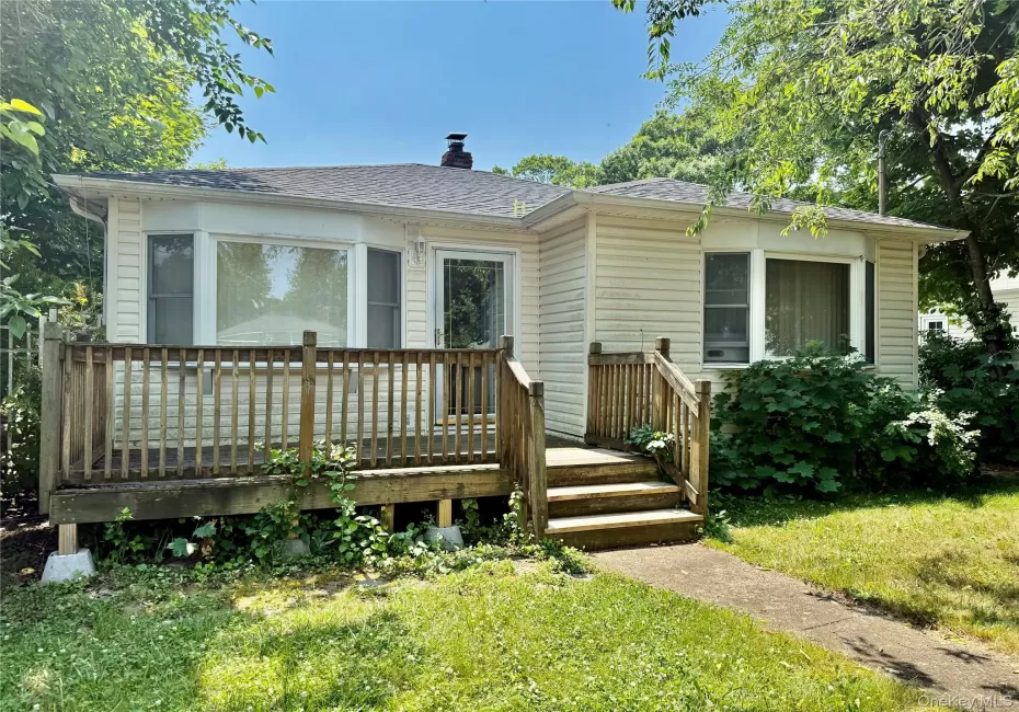 70 Brushwood Drive, Brookhaven, NY, 2 Bedrooms Bedrooms, 6 Rooms Rooms,1 BathroomBathrooms,Residential,For Rent,Brushwood,0,1020668 70 Brushwood Drive, Brookhaven, NY, 2 Bedrooms Bedrooms, 6 Rooms Rooms,1 BathroomBathrooms,Residential,For Rent,Brushwood,0,1020668
