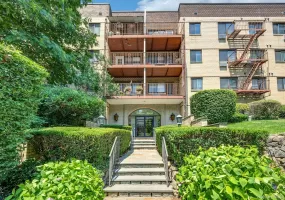 2221 Palmer Avenue, New Rochelle, NY, 1 Room Rooms,1 BathroomBathrooms,Residential,For Rent,Palmer,0,1020380 2221 Palmer Avenue, New Rochelle, NY, 1 Room Rooms,1 BathroomBathrooms,Residential,For Rent,Palmer,0,1020380