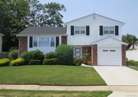 1358 Milanna Lane, Hempstead, NY, 3 Bedrooms Bedrooms, 9 Rooms Rooms,1 BathroomBathrooms,Residential,For Rent,Milanna,0,1020625 1358 Milanna Lane, Hempstead, NY, 3 Bedrooms Bedrooms, 9 Rooms Rooms,1 BathroomBathrooms,Residential,For Rent,Milanna,0,1020625