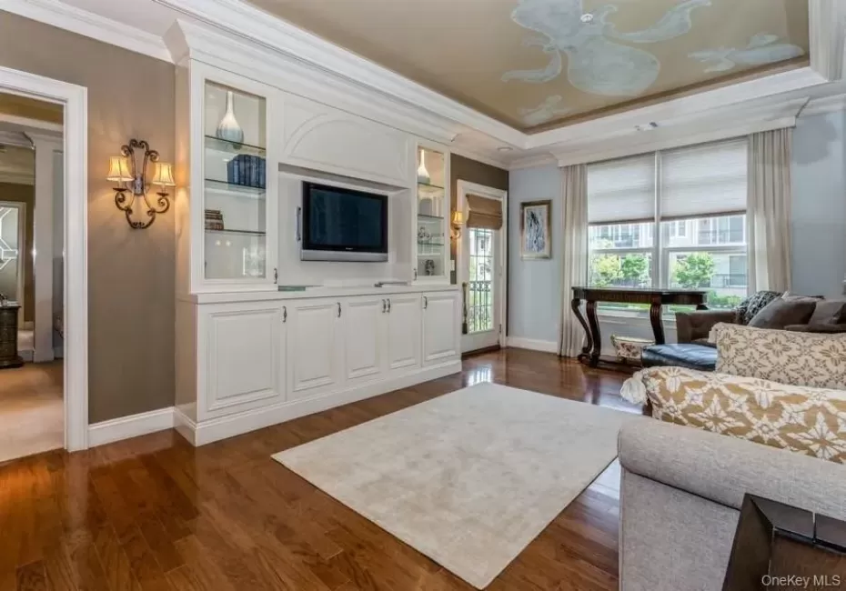 1105 Roosevelt Way, North Hempstead, NY, 1 Bedroom Bedrooms, 3 Rooms Rooms,1 BathroomBathrooms,Residential Lease,For Rent,Roosevelt,0,1017657 1105 Roosevelt Way, North Hempstead, NY, 1 Bedroom Bedrooms, 3 Rooms Rooms,1 BathroomBathrooms,Residential Lease,For Rent,Roosevelt,0,1017657