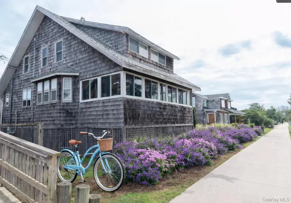 919 Evergreen Walk, Islip, NY, 5 Bedrooms Bedrooms, 9 Rooms Rooms,2 BathroomsBathrooms,Residential Lease,For Rent,Evergreen,0,1020765 919 Evergreen Walk, Islip, NY, 5 Bedrooms Bedrooms, 9 Rooms Rooms,2 BathroomsBathrooms,Residential Lease,For Rent,Evergreen,0,1020765