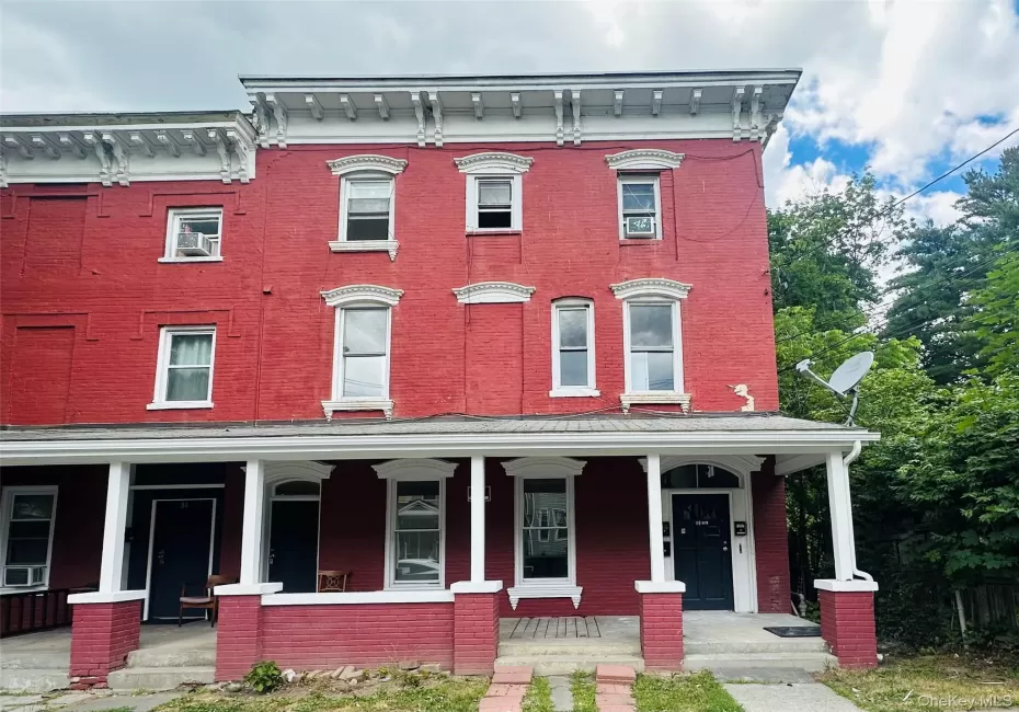 86.5 Garden Street, Poughkeepsie, NY, 3 Rooms Rooms,1 BathroomBathrooms,Residential Lease,For Rent,Garden,0,1021427 86.5 Garden Street, Poughkeepsie, NY, 3 Rooms Rooms,1 BathroomBathrooms,Residential Lease,For Rent,Garden,0,1021427