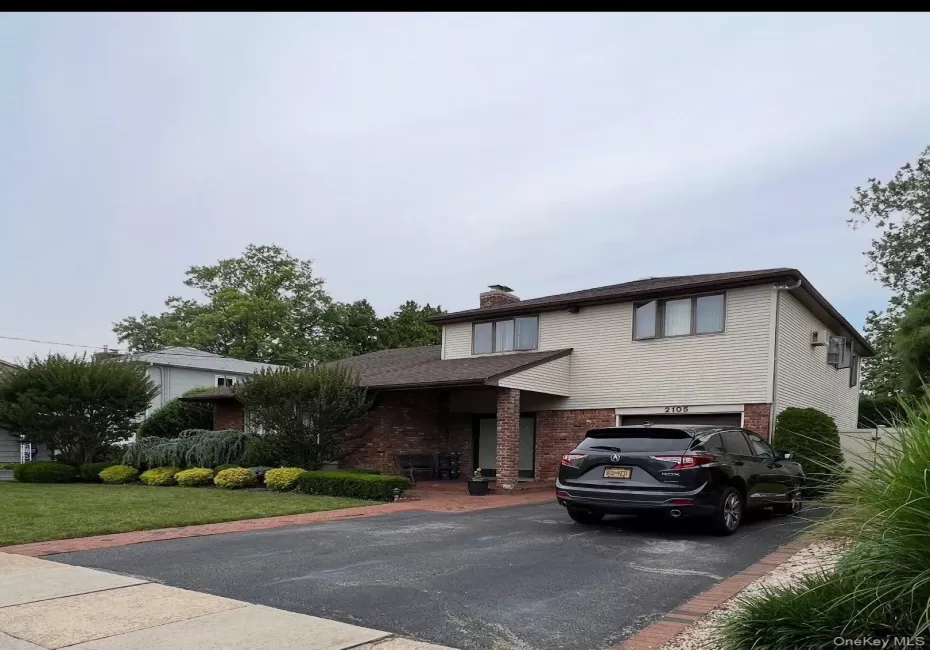 2105 Holland Way, Hempstead, NY, 4 Bedrooms Bedrooms, 8 Rooms Rooms,3 BathroomsBathrooms,Residential,For Rent,Holland,0,1016947 2105 Holland Way, Hempstead, NY, 4 Bedrooms Bedrooms, 8 Rooms Rooms,3 BathroomsBathrooms,Residential,For Rent,Holland,0,1016947