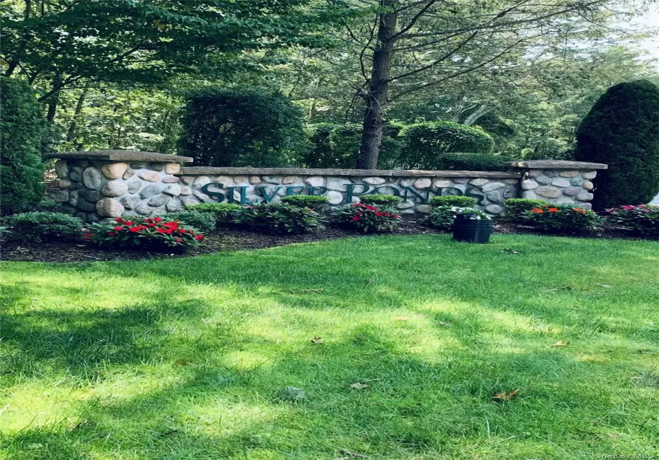 129 Farm House Court, Brookhaven, NY, 3 Bedrooms Bedrooms, 6 Rooms Rooms,2 BathroomsBathrooms,Residential,For Rent,Farm House,0,1016125 129 Farm House Court, Brookhaven, NY, 3 Bedrooms Bedrooms, 6 Rooms Rooms,2 BathroomsBathrooms,Residential,For Rent,Farm House,0,1016125