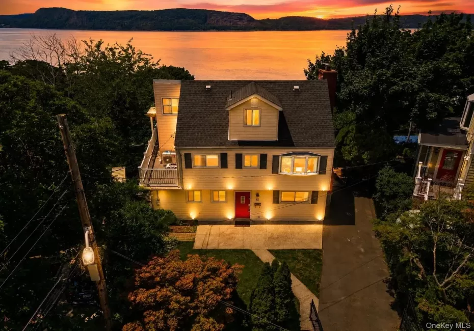 12 Riverview Court, Ossining, NY, 4 Bedrooms Bedrooms, 8 Rooms Rooms,2 BathroomsBathrooms,Residential,For Rent,Riverview,0,1019889 12 Riverview Court, Ossining, NY, 4 Bedrooms Bedrooms, 8 Rooms Rooms,2 BathroomsBathrooms,Residential,For Rent,Riverview,0,1019889