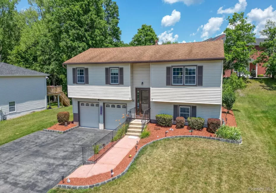 28 Wilson Street, Middletown, NY, 3 Bedrooms Bedrooms, 10 Rooms Rooms,2 BathroomsBathrooms,Residential,For Rent,Wilson,0,1020353 28 Wilson Street, Middletown, NY, 3 Bedrooms Bedrooms, 10 Rooms Rooms,2 BathroomsBathrooms,Residential,For Rent,Wilson,0,1020353
