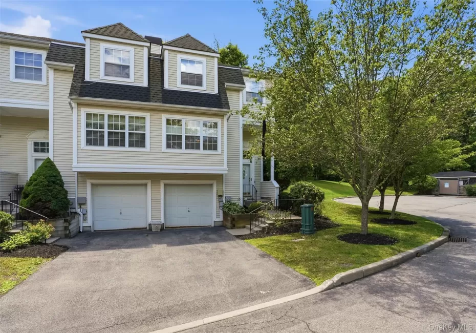 179 Isis Drive, Newburgh (city), NY, 3 Bedrooms Bedrooms, 6 Rooms Rooms,2 BathroomsBathrooms,Residential,For Rent,Isis,0,1019223 179 Isis Drive, Newburgh (city), NY, 3 Bedrooms Bedrooms, 6 Rooms Rooms,2 BathroomsBathrooms,Residential,For Rent,Isis,0,1019223