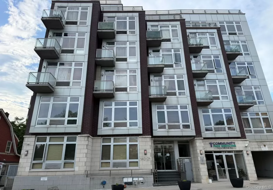 140-21 32nd Avenue, New York, NY, 1 Bedroom Bedrooms, 4 Rooms Rooms,1 BathroomBathrooms,Residential,For Rent,32nd,0,1021173 140-21 32nd Avenue, New York, NY, 1 Bedroom Bedrooms, 4 Rooms Rooms,1 BathroomBathrooms,Residential,For Rent,32nd,0,1021173