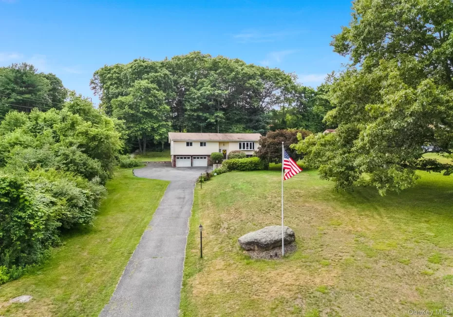 5 Gardineer Road, Putnam Valley, NY, 3 Bedrooms Bedrooms, 7 Rooms Rooms,2 BathroomsBathrooms,Residential,For Rent,Gardineer,0,1018719 5 Gardineer Road, Putnam Valley, NY, 3 Bedrooms Bedrooms, 7 Rooms Rooms,2 BathroomsBathrooms,Residential,For Rent,Gardineer,0,1018719