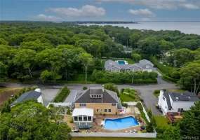 56 Ocean Avenue, Southampton, NY, 4 Bedrooms Bedrooms, 11 Rooms Rooms,3 BathroomsBathrooms,Residential,For Rent,Ocean,0,1020502 56 Ocean Avenue, Southampton, NY, 4 Bedrooms Bedrooms, 11 Rooms Rooms,3 BathroomsBathrooms,Residential,For Rent,Ocean,0,1020502