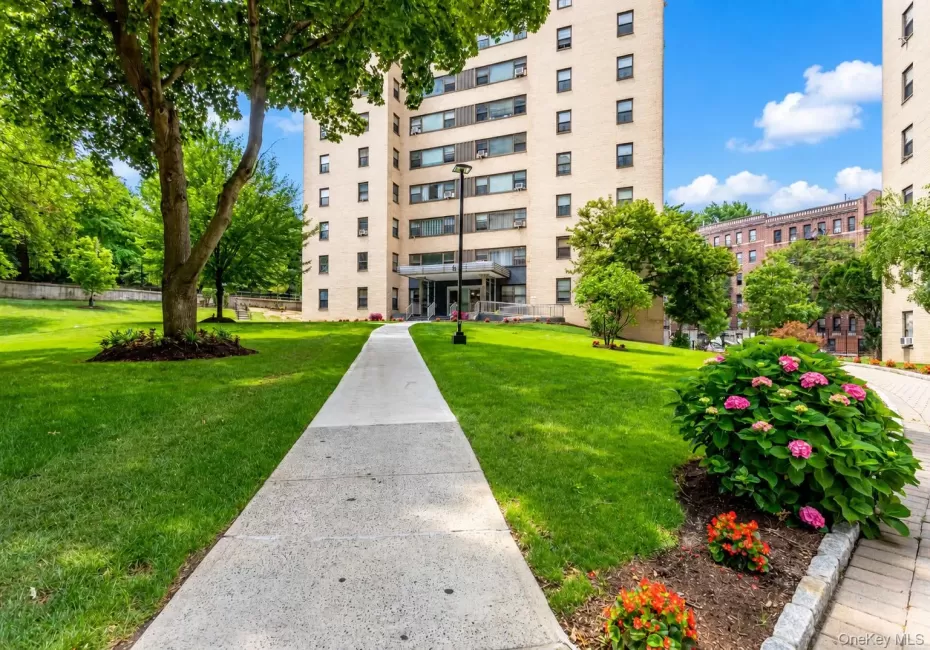 6 Fordham Hill Oval, New York, NY, 2 Bedrooms Bedrooms, 5 Rooms Rooms,1 BathroomBathrooms,Residential,For Rent,Fordham Hill Oval,0,1021017 6 Fordham Hill Oval, New York, NY, 2 Bedrooms Bedrooms, 5 Rooms Rooms,1 BathroomBathrooms,Residential,For Rent,Fordham Hill Oval,0,1021017