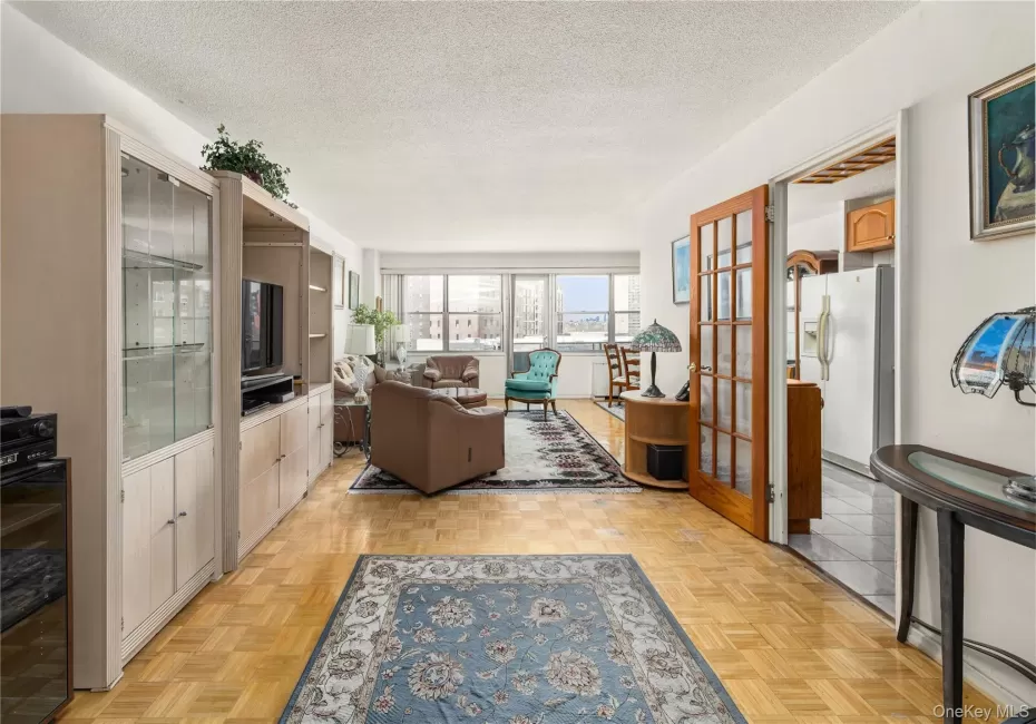 70-31 108th Street, New York, NY, 1 Bedroom Bedrooms, 4 Rooms Rooms,1 BathroomBathrooms,Residential,For Rent,108th Street,0,1021078 70-31 108th Street, New York, NY, 1 Bedroom Bedrooms, 4 Rooms Rooms,1 BathroomBathrooms,Residential,For Rent,108th Street,0,1021078