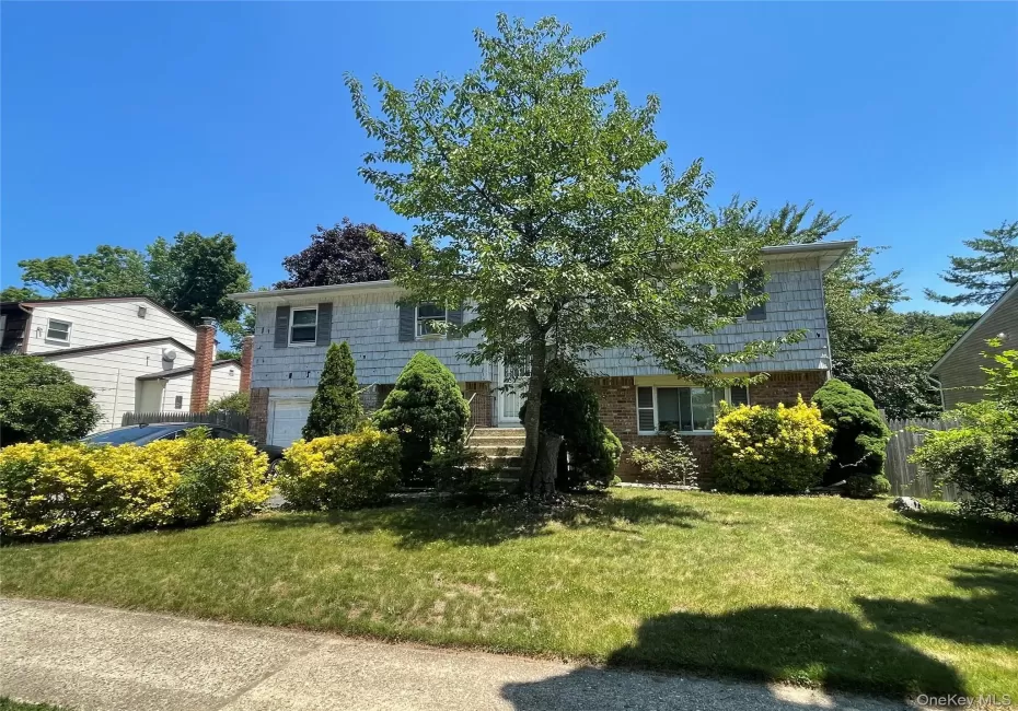110 Greenway Drive, Oyster Bay, NY, 4 Bedrooms Bedrooms, 8 Rooms Rooms,2 BathroomsBathrooms,Residential,For Rent,Greenway,0,1021323 110 Greenway Drive, Oyster Bay, NY, 4 Bedrooms Bedrooms, 8 Rooms Rooms,2 BathroomsBathrooms,Residential,For Rent,Greenway,0,1021323