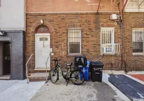 3159 Villa Avenue, New York, NY, 11 Bedrooms Bedrooms, 11 Rooms Rooms,4 BathroomsBathrooms,Residential,For Rent,Villa,0,1021472 3159 Villa Avenue, New York, NY, 11 Bedrooms Bedrooms, 11 Rooms Rooms,4 BathroomsBathrooms,Residential,For Rent,Villa,0,1021472