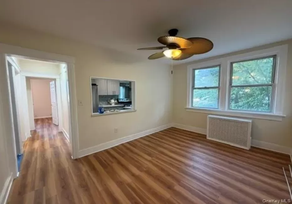 836 Edison Avenue, New York, NY, 2 Bedrooms Bedrooms, 3 Rooms Rooms,1 BathroomBathrooms,Residential Lease,For Rent,Edison,0,1019457 836 Edison Avenue, New York, NY, 2 Bedrooms Bedrooms, 3 Rooms Rooms,1 BathroomBathrooms,Residential Lease,For Rent,Edison,0,1019457