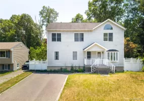 4478 Express Drive, Islip, NY, 6 Bedrooms Bedrooms, 12 Rooms Rooms,4 BathroomsBathrooms,Residential,For Rent,Express,0,1021136 4478 Express Drive, Islip, NY, 6 Bedrooms Bedrooms, 12 Rooms Rooms,4 BathroomsBathrooms,Residential,For Rent,Express,0,1021136