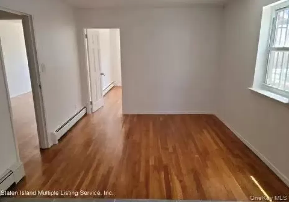 8426 Beverly Road, New York, NY, 2 Bedrooms Bedrooms, 4 Rooms Rooms,1 BathroomBathrooms,Residential Lease,For Rent,Beverly,0,1021497 8426 Beverly Road, New York, NY, 2 Bedrooms Bedrooms, 4 Rooms Rooms,1 BathroomBathrooms,Residential Lease,For Rent,Beverly,0,1021497