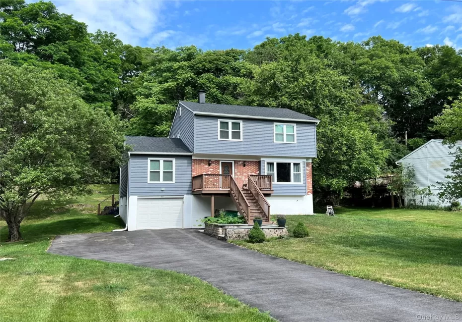 50 Raker Road, Poughkeepsie (town), NY, 3 Bedrooms Bedrooms, 9 Rooms Rooms,1 BathroomBathrooms,Residential,For Rent,Raker,0,1021518 50 Raker Road, Poughkeepsie (town), NY, 3 Bedrooms Bedrooms, 9 Rooms Rooms,1 BathroomBathrooms,Residential,For Rent,Raker,0,1021518