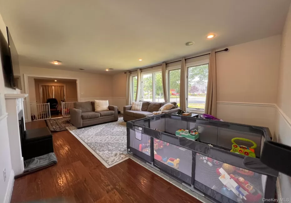 2 Nassau Road, Oyster Bay, NY, 3 Bedrooms Bedrooms, 6 Rooms Rooms,2 BathroomsBathrooms,Residential Lease,For Rent,Nassau,0,1021534 2 Nassau Road, Oyster Bay, NY, 3 Bedrooms Bedrooms, 6 Rooms Rooms,2 BathroomsBathrooms,Residential Lease,For Rent,Nassau,0,1021534