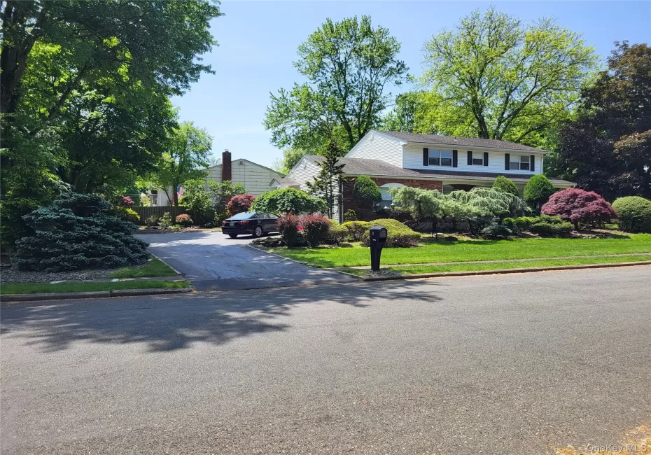 4 Behrendt Drive, Orangetown, NY, 4 Bedrooms Bedrooms, 8 Rooms Rooms,2 BathroomsBathrooms,Residential Lease,For Rent,Behrendt,0,1021553 4 Behrendt Drive, Orangetown, NY, 4 Bedrooms Bedrooms, 8 Rooms Rooms,2 BathroomsBathrooms,Residential Lease,For Rent,Behrendt,0,1021553