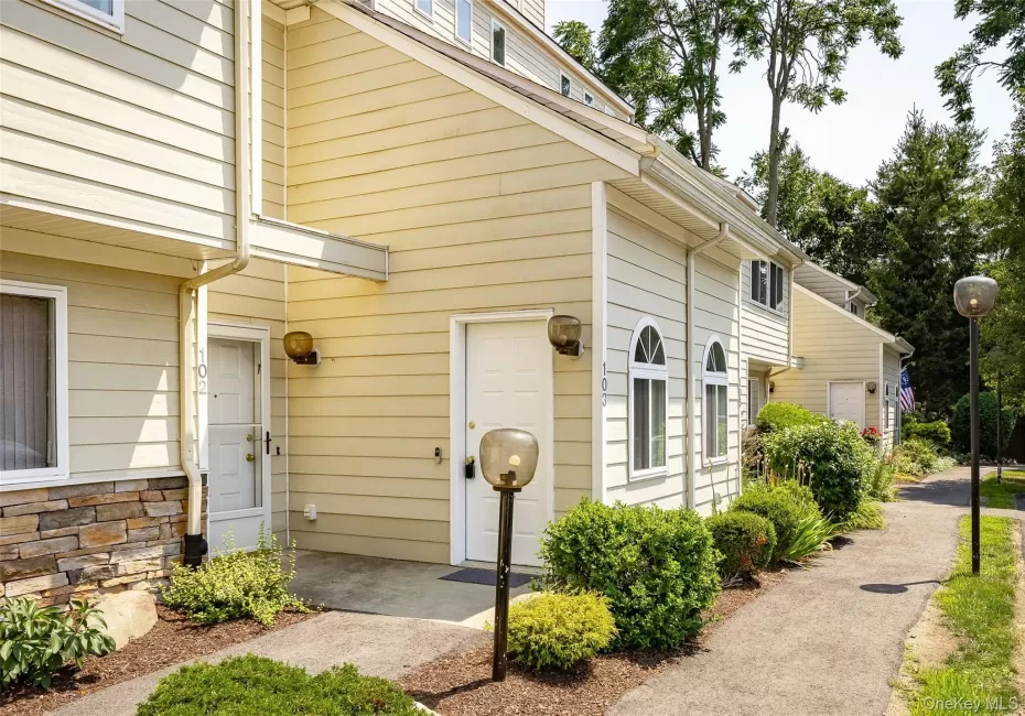 103 Crystal Hill Lane, Poughkeepsie, NY, 2 Bedrooms Bedrooms, 6 Rooms Rooms,2 BathroomsBathrooms,Residential,For Rent,Crystal Hill,0,1020463 103 Crystal Hill Lane, Poughkeepsie, NY, 2 Bedrooms Bedrooms, 6 Rooms Rooms,2 BathroomsBathrooms,Residential,For Rent,Crystal Hill,0,1020463