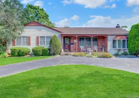 175 Franklin Street, Brookhaven, NY, 3 Bedrooms Bedrooms, 7 Rooms Rooms,1 BathroomBathrooms,Residential,For Rent,Franklin,0,1021205 175 Franklin Street, Brookhaven, NY, 3 Bedrooms Bedrooms, 7 Rooms Rooms,1 BathroomBathrooms,Residential,For Rent,Franklin,0,1021205