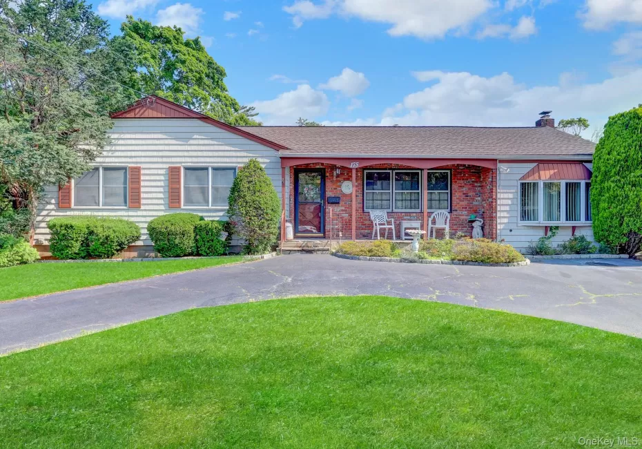 175 Franklin Street, Brookhaven, NY, 3 Bedrooms Bedrooms, 7 Rooms Rooms,1 BathroomBathrooms,Residential,For Rent,Franklin,0,1021205 175 Franklin Street, Brookhaven, NY, 3 Bedrooms Bedrooms, 7 Rooms Rooms,1 BathroomBathrooms,Residential,For Rent,Franklin,0,1021205