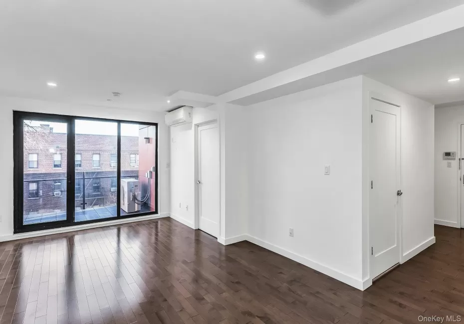 43-12 214th Place, New York, NY, 2 Bedrooms Bedrooms, 5 Rooms Rooms,2 BathroomsBathrooms,Residential,For Rent,214th,0,950373 43-12 214th Place, New York, NY, 2 Bedrooms Bedrooms, 5 Rooms Rooms,2 BathroomsBathrooms,Residential,For Rent,214th,0,950373