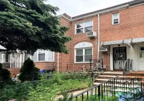 14146 71st Avenue, New York, NY, 3 Bedrooms Bedrooms, 8 Rooms Rooms,1 BathroomBathrooms,Residential,For Rent,71st,0,1021632 14146 71st Avenue, New York, NY, 3 Bedrooms Bedrooms, 8 Rooms Rooms,1 BathroomBathrooms,Residential,For Rent,71st,0,1021632
