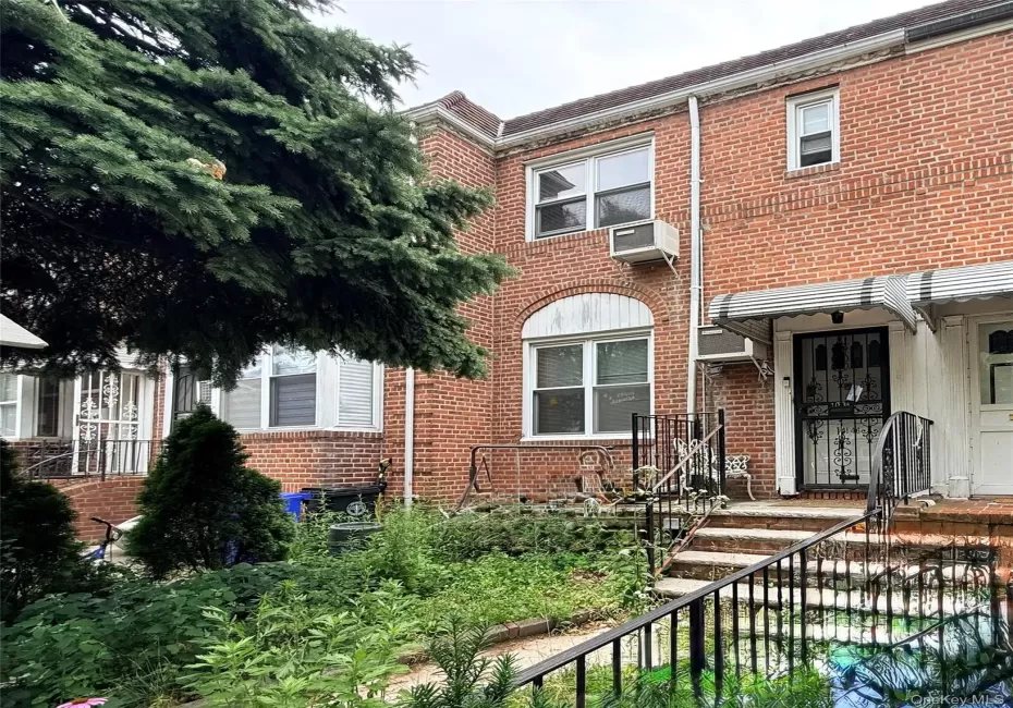 14146 71st Avenue, New York, NY, 3 Bedrooms Bedrooms, 8 Rooms Rooms,1 BathroomBathrooms,Residential,For Rent,71st,0,1021632 14146 71st Avenue, New York, NY, 3 Bedrooms Bedrooms, 8 Rooms Rooms,1 BathroomBathrooms,Residential,For Rent,71st,0,1021632