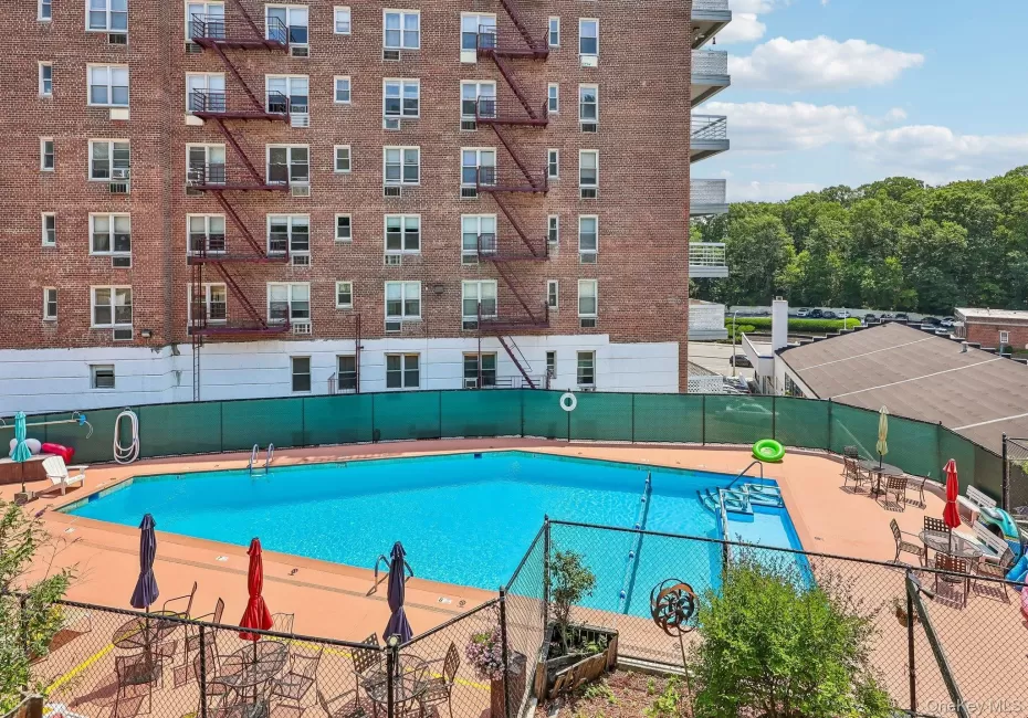 632 Palmer Road, Yonkers, NY, 1 Bedroom Bedrooms, 3 Rooms Rooms,1 BathroomBathrooms,Residential,For Rent,Palmer,0,1021589 632 Palmer Road, Yonkers, NY, 1 Bedroom Bedrooms, 3 Rooms Rooms,1 BathroomBathrooms,Residential,For Rent,Palmer,0,1021589