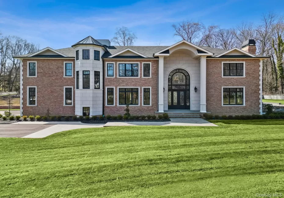 24 Landview Drive, Huntington, NY, 5 Bedrooms Bedrooms, 11 Rooms Rooms,6 BathroomsBathrooms,Residential,For Rent,Landview,0,957362 24 Landview Drive, Huntington, NY, 5 Bedrooms Bedrooms, 11 Rooms Rooms,6 BathroomsBathrooms,Residential,For Rent,Landview,0,957362