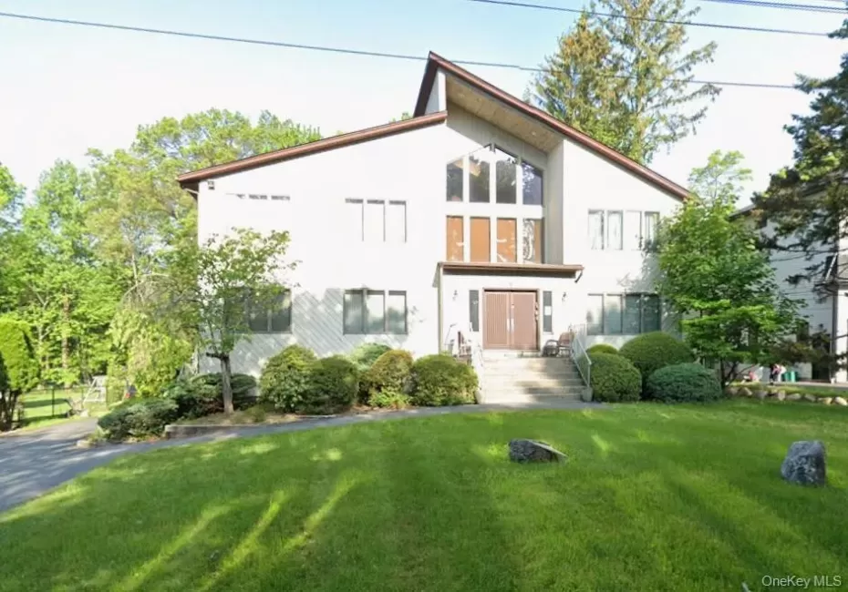 9 Carlton Lane, Ramapo, NY, 12 Bedrooms Bedrooms, 17 Rooms Rooms,4 BathroomsBathrooms,Residential,For Rent,Carlton,0,1018653 9 Carlton Lane, Ramapo, NY, 12 Bedrooms Bedrooms, 17 Rooms Rooms,4 BathroomsBathrooms,Residential,For Rent,Carlton,0,1018653