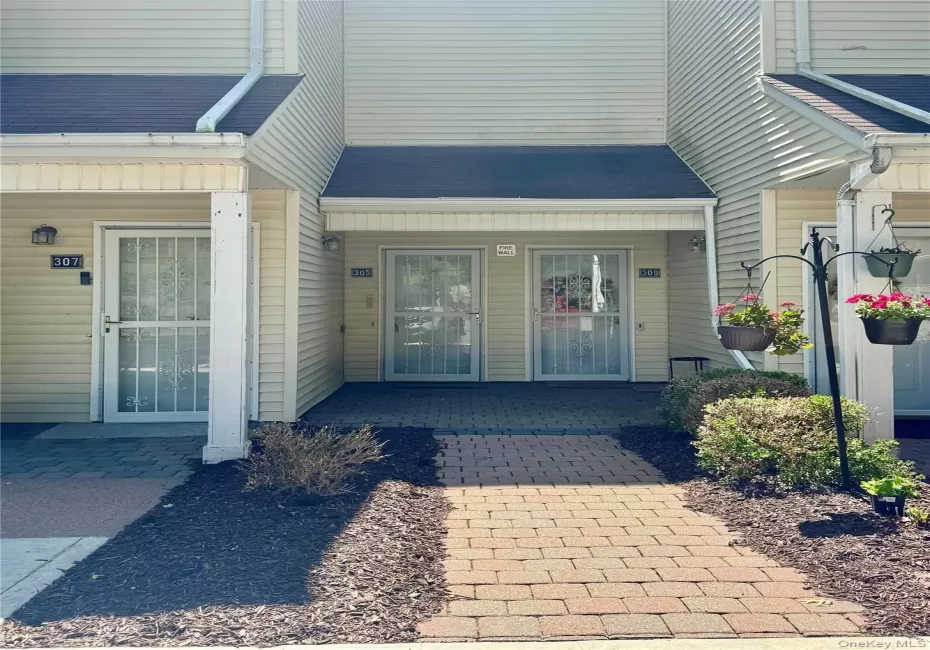 305 Gazebo Court, New Windsor, NY, 2 Bedrooms Bedrooms, 7 Rooms Rooms,2 BathroomsBathrooms,Residential,For Rent,Gazebo,0,1021785 305 Gazebo Court, New Windsor, NY, 2 Bedrooms Bedrooms, 7 Rooms Rooms,2 BathroomsBathrooms,Residential,For Rent,Gazebo,0,1021785
